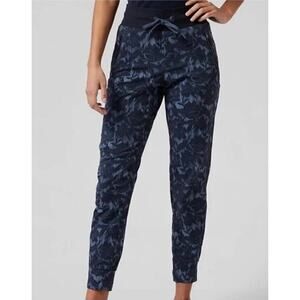 Athleta Navy and Dark Blue Camouflage Joggers